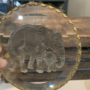 Beveled glass gold trim with mama elephant with baby
